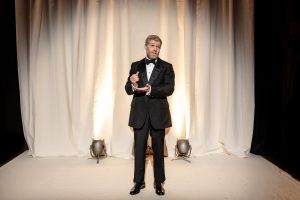 Play review: Two Halves of Guinness at Park Theatre